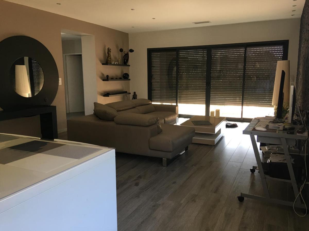 Fun And Sun Room Salles-dʼAude 外观 照片